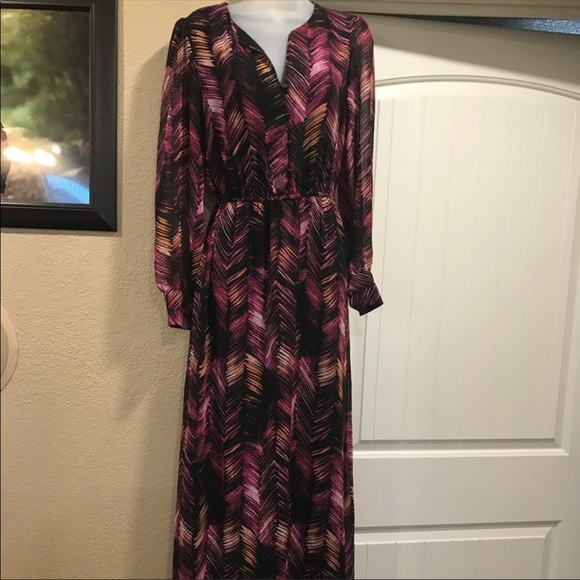 Gianni Bini Dresses & Skirts - Gianni Bini dress - versatile!